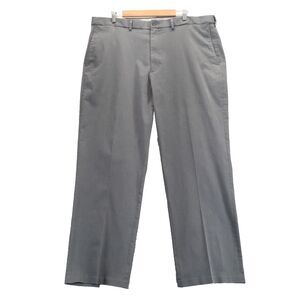 Haggar Iron Free Premium Men's Size 44x32 Classic Fit Gray Pants Flat Front